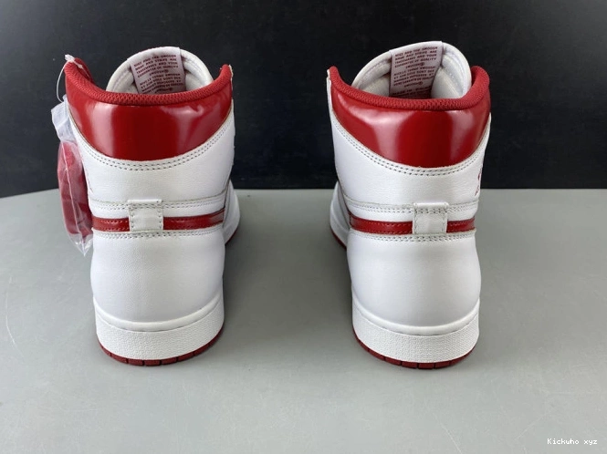 1 555088-103 Red Metallic (2017) Jordan Retro Air 0812